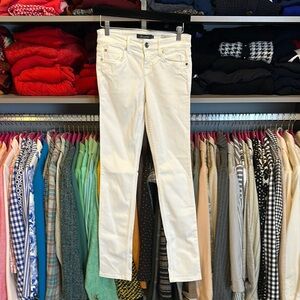 Level 99 white 4 pocket Lila skinny straight jeans size 26